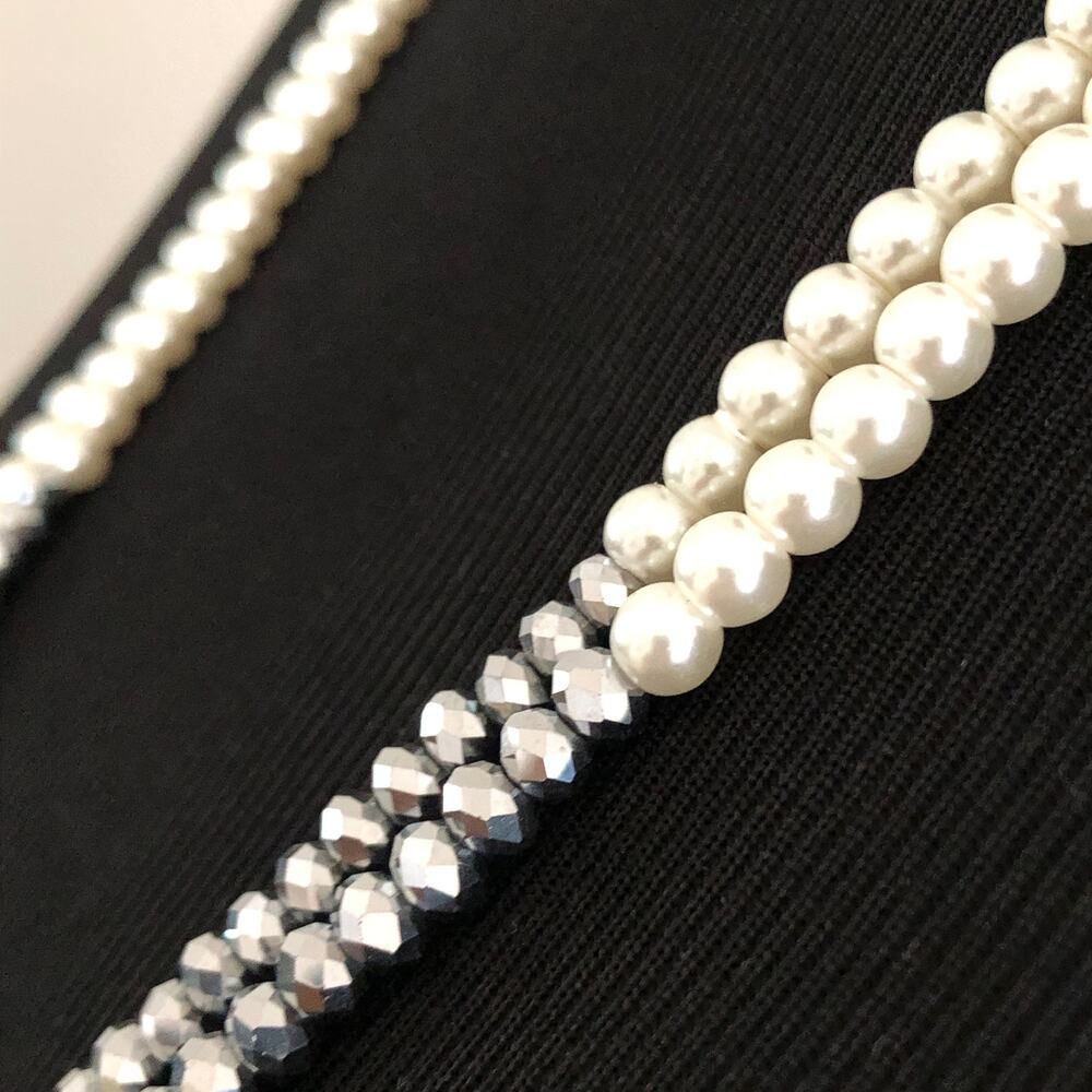 Cato Pearl and Silver Color beaded double layer Long Necklace - Picture 4 of 7
